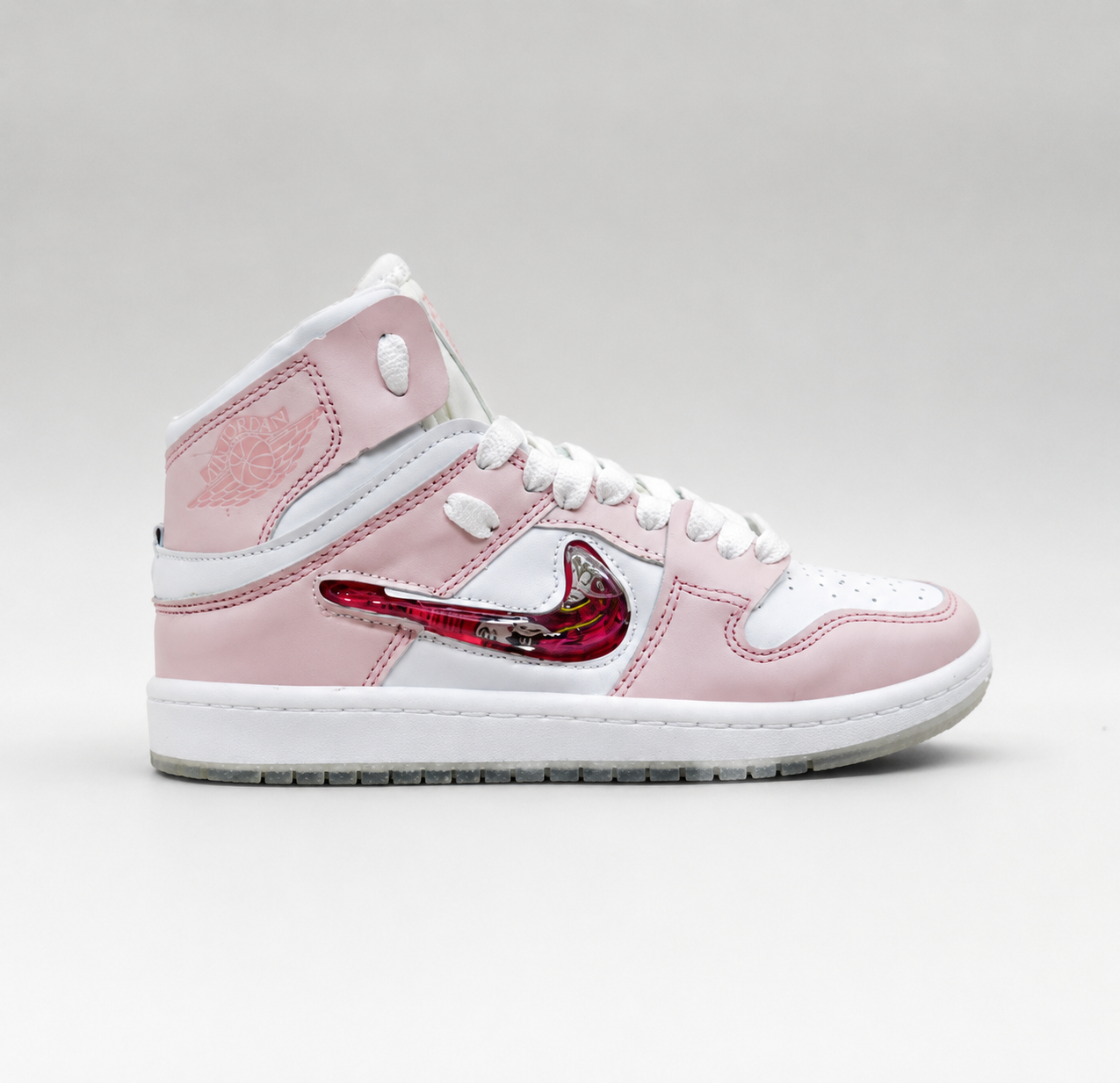 کتونی نایک اکواریومی دراگون ساقدار سفید صورتی
